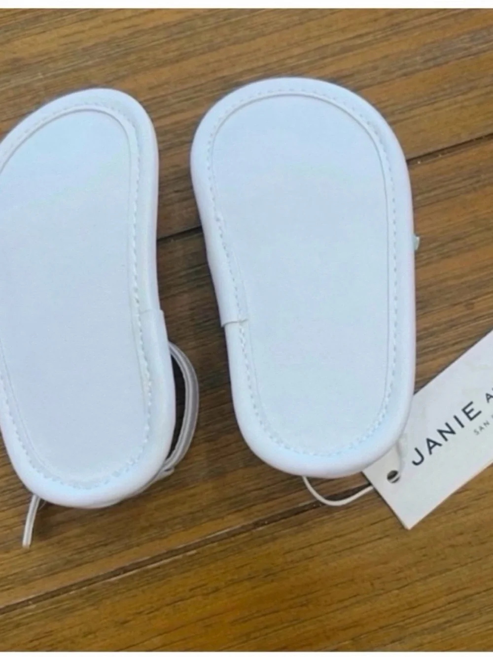 Janie and Jack White Floral T-Strap Sandals Baby Girls Size 3–6 Months NWTr